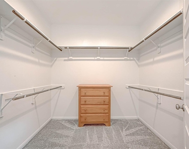 9905 Brickhouse Drive - Photo Thumbnail 33