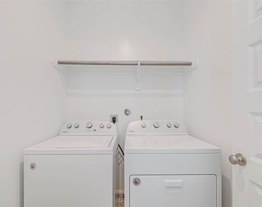 9905 Brickhouse Drive - Photo Thumbnail 18