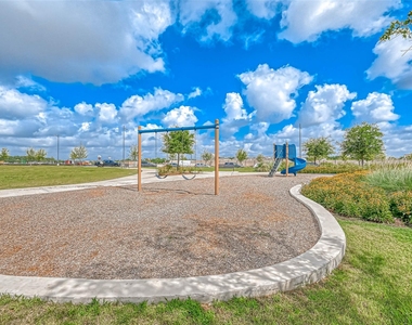 9905 Brickhouse Drive - Photo Thumbnail 38