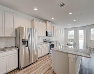 9905 Brickhouse Drive - Photo Thumbnail 5