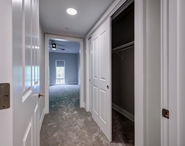 2059 Lafayette - Photo Thumbnail 11