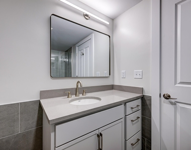 2059 Lafayette - Photo Thumbnail 16