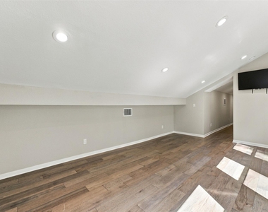 41 Eagle Court - Photo Thumbnail 26