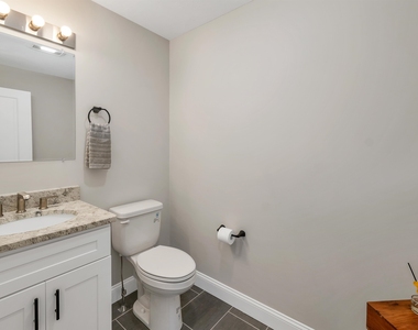 19 Granite - Photo Thumbnail 18