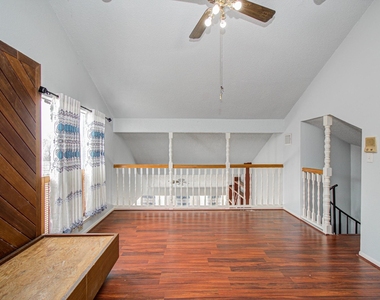 6823 Puerta Vista Lane - Photo Thumbnail 38