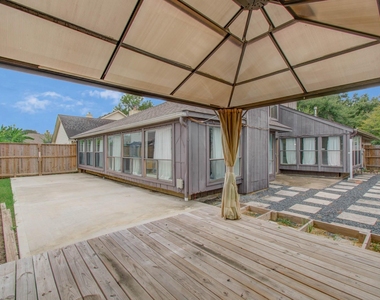 6823 Puerta Vista Lane - Photo Thumbnail 45