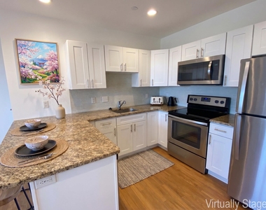 875 Elm - Photo Thumbnail 13