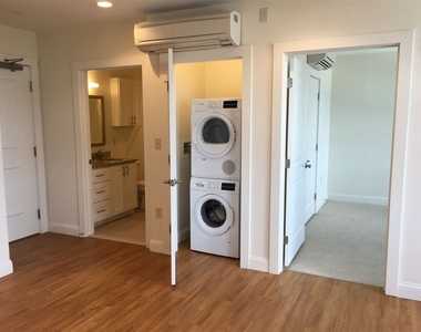 875 Elm - Photo Thumbnail 25