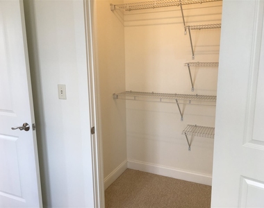 875 Elm - Photo Thumbnail 34