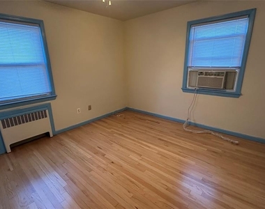 43 Oakwood - Photo Thumbnail 7