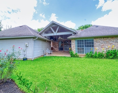 2123 Meadow Park Circle - Photo Thumbnail 29