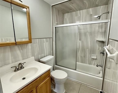 41 Greenwood - Photo Thumbnail 6