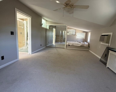 244 Westville - Photo Thumbnail 10