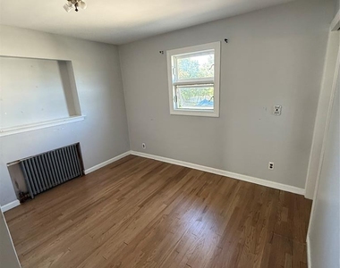 244 Westville - Photo Thumbnail 6