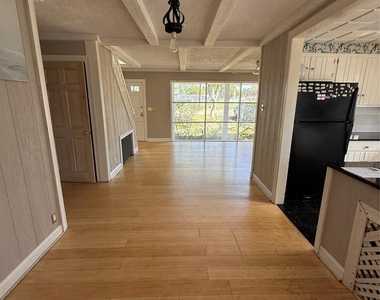 244 Westville - Photo Thumbnail 5