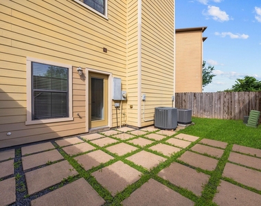1146 Hempstead Villa Lane - Photo Thumbnail 1