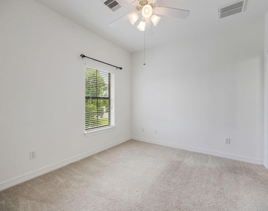1146 Hempstead Villa Lane - Photo Thumbnail 11