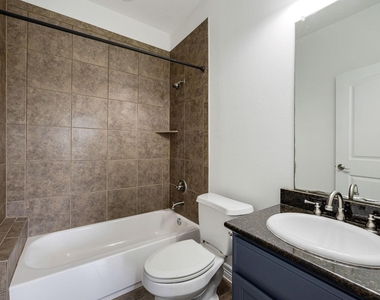 1146 Hempstead Villa Lane - Photo Thumbnail 12