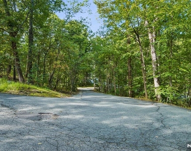 147 Kinnelon - Photo Thumbnail 19