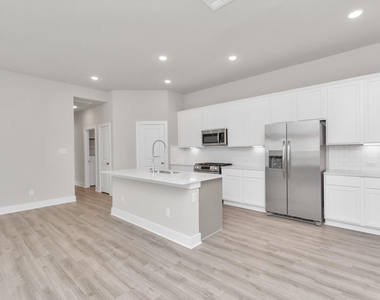 7310 Coconut Bay Drive - Photo Thumbnail 7