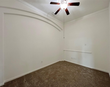 17215 Fernchase Court - Photo Thumbnail 11