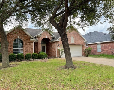 17215 Fernchase Court - Photo Thumbnail 19
