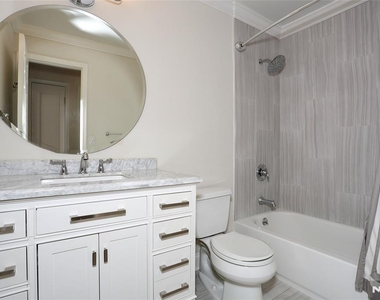 2406 Hemingway - Photo Thumbnail 27