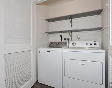 2406 Hemingway - Photo Thumbnail 28