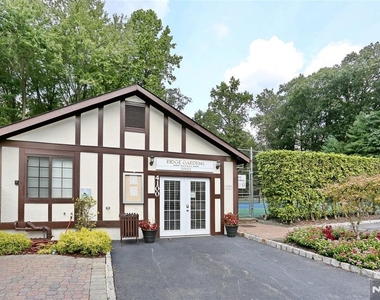 2406 Hemingway - Photo Thumbnail 40