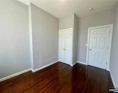 110 Peabody - Photo Thumbnail 6