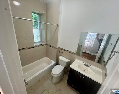 110 Peabody - Photo Thumbnail 8
