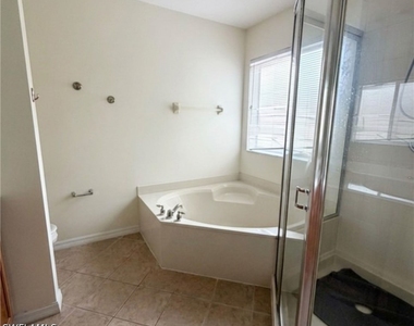 17533 Laurel Grove Court - Photo Thumbnail 7
