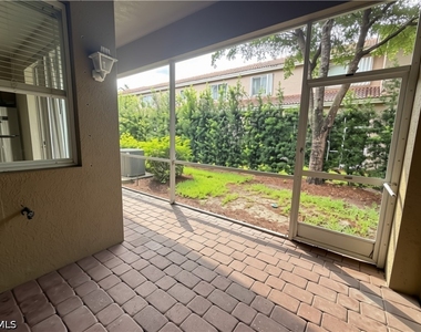 17533 Laurel Grove Court - Photo Thumbnail 12