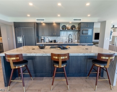 10701 Gulf Shore Drive - Photo Thumbnail 13