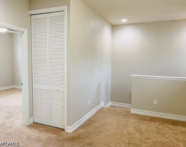 7944 Bristol Circle - Photo Thumbnail 11