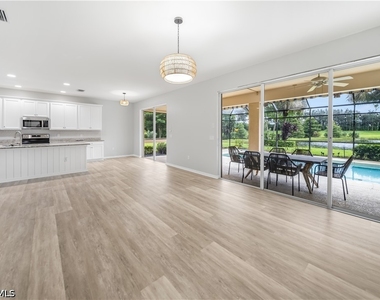 2133 Fairmont Lane - Photo Thumbnail 3