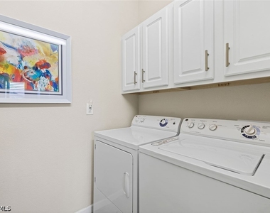 6669 Alden Woods Circle - Photo Thumbnail 23