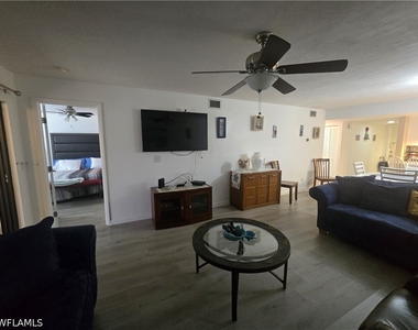4955 Pepper Circle - Photo Thumbnail 11