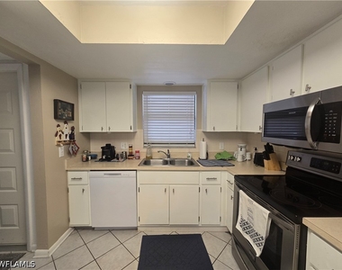 4955 Pepper Circle - Photo Thumbnail 5