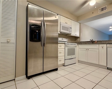 9640 Victoria Lane - Photo Thumbnail 1