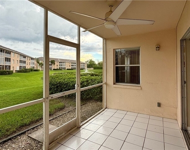 9640 Victoria Lane - Photo Thumbnail 7