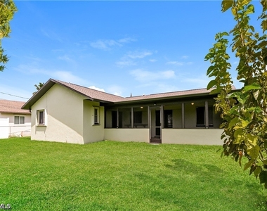 1408 Se 22nd Terrace - Photo Thumbnail 14