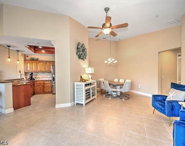 8375 Whisper Trace Lane - Photo Thumbnail 6