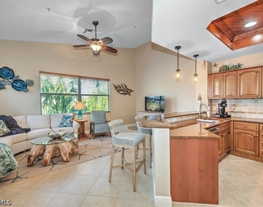 8375 Whisper Trace Lane - Photo Thumbnail 8