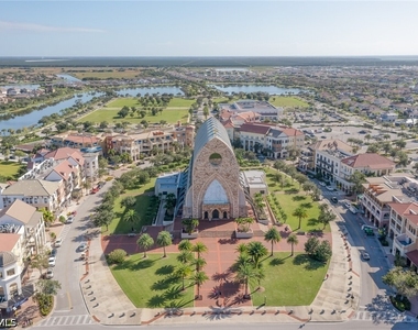 5076 Annunciation Circle - Photo Thumbnail 24