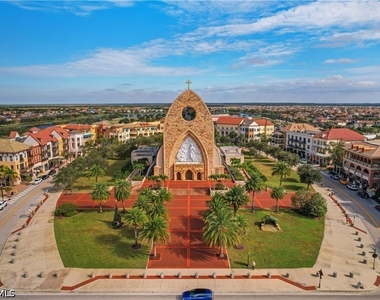 5076 Annunciation Circle - Photo Thumbnail 27