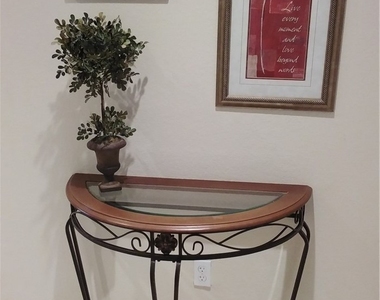 5076 Annunciation Circle - Photo Thumbnail 3