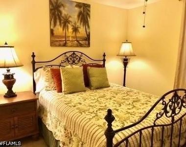 6585 Nicholas Boulevard - Photo Thumbnail 11