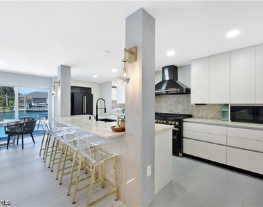 380 Rookery Court - Photo Thumbnail 12