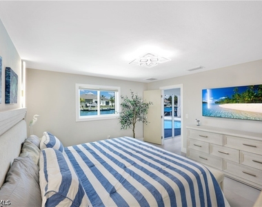 380 Rookery Court - Photo Thumbnail 16